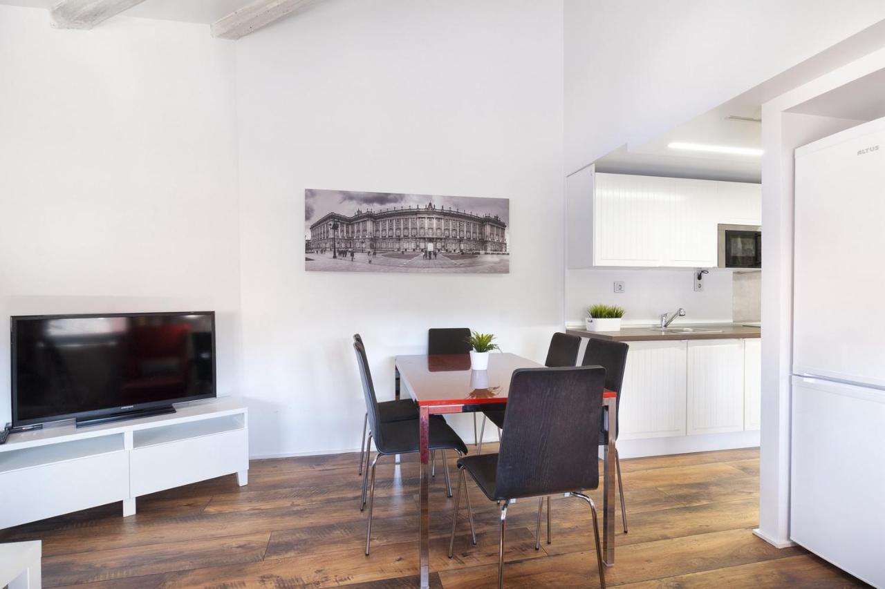Minty Stay - Plaza Mayor 2 Bd Madrid Exterior photo